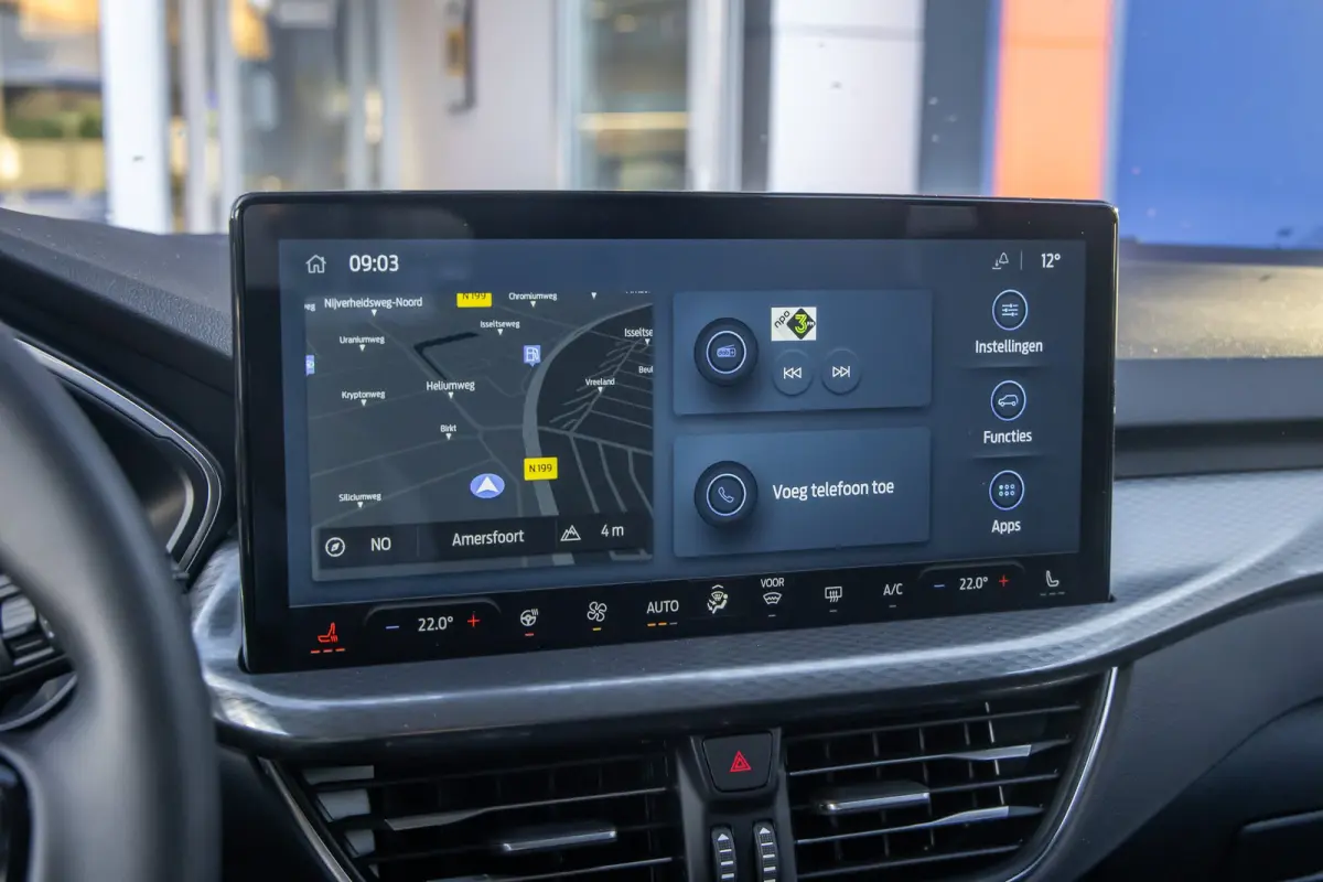 2.5 PHEV Titanium | DEMO-DEAL | Trekhaak | Camera | Stoel/stuur/voorruit verwarming | Apple Carplay/Android Auto | Full-LED | Navigatiesysteem | Achteruitrijcamera | Apple Carplay/Android Au