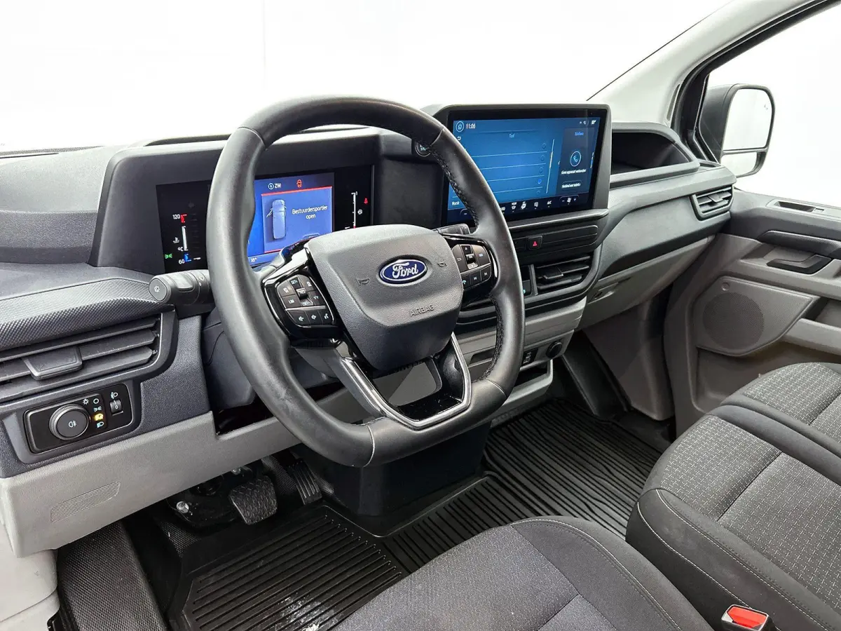 300 2.0 TDCI L2H1 Trend Nieuw Model Automaat Airco Navi Cruise