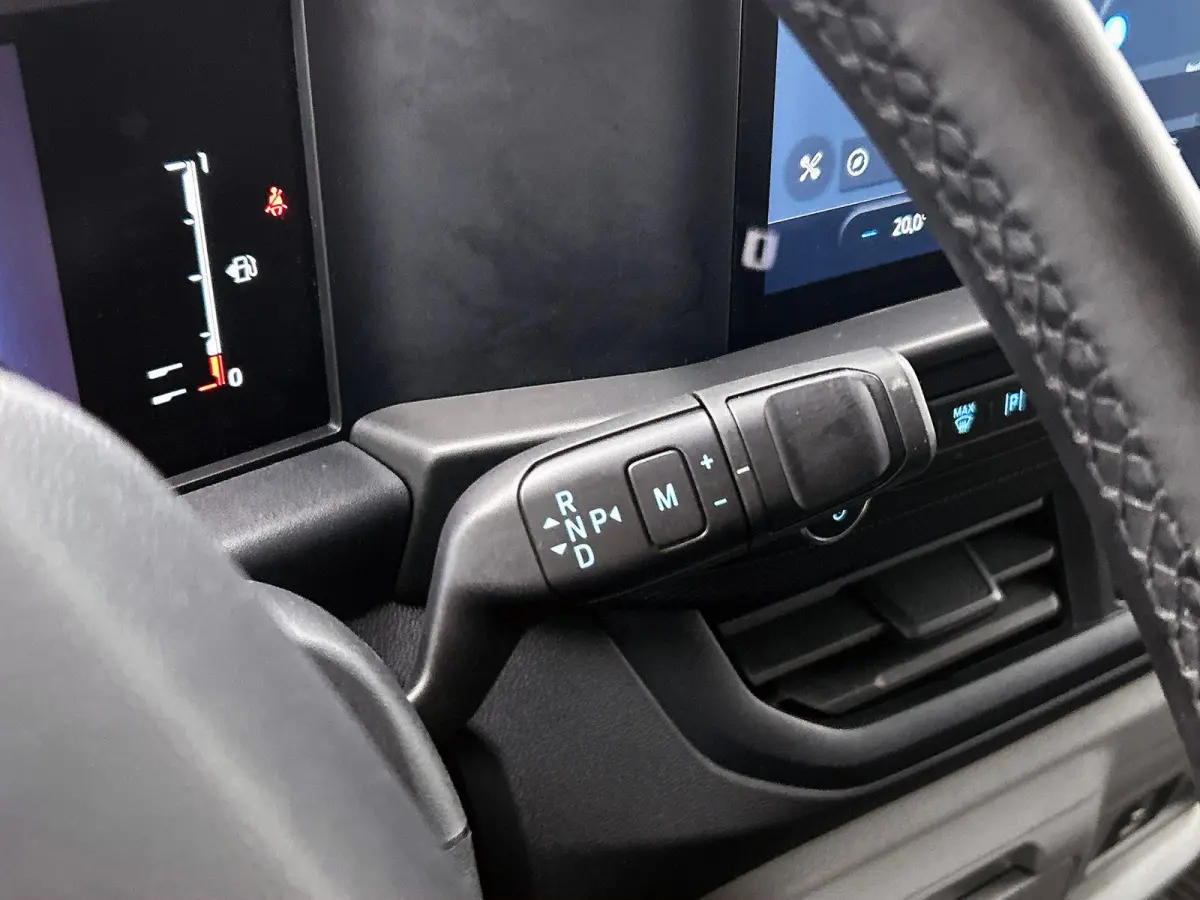 300 2.0 TDCI L2H1 Trend Nieuw Model Automaat Airco Navi Cruise