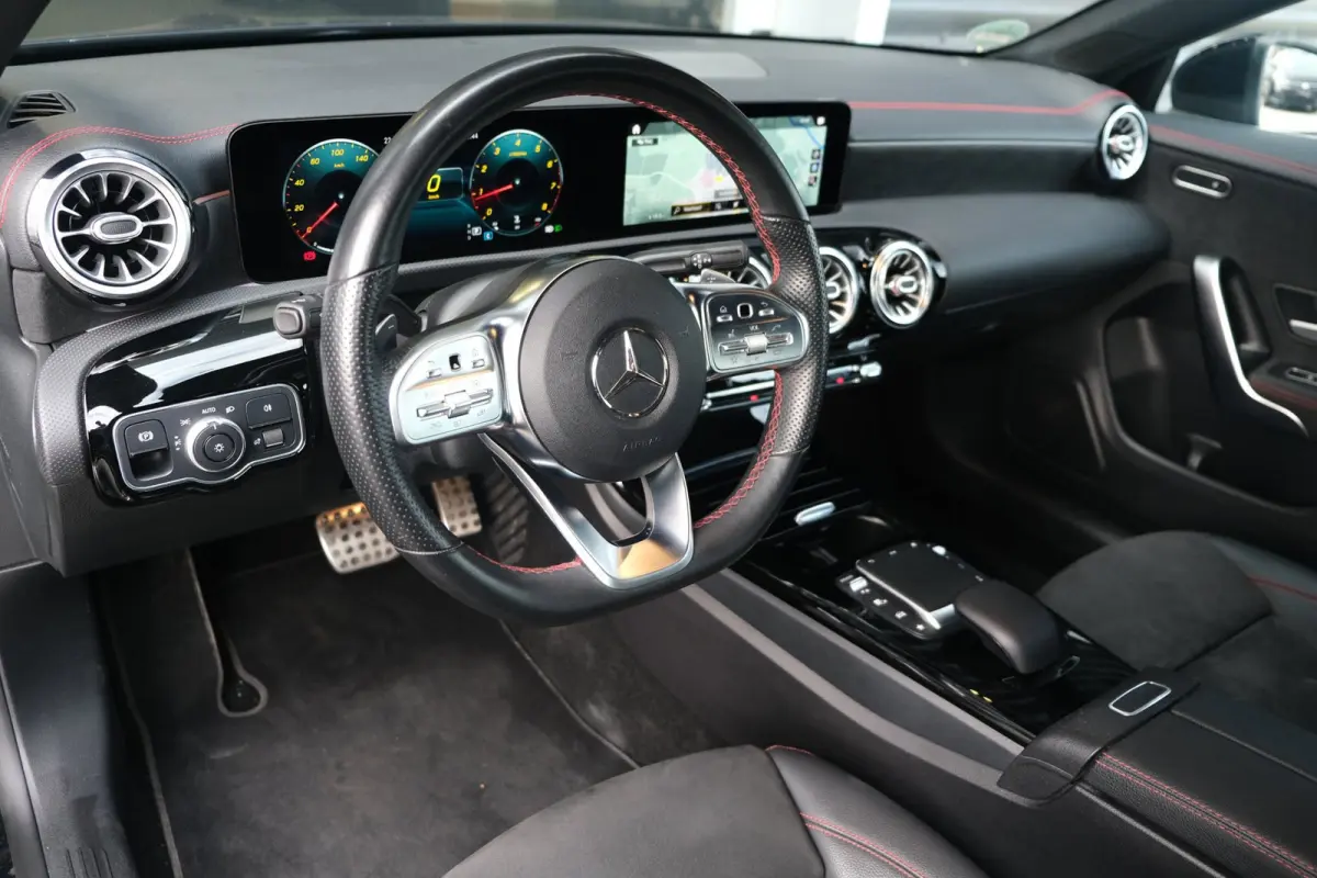200 AMG DCT Navi Trek Leder Led Pdc Cruise