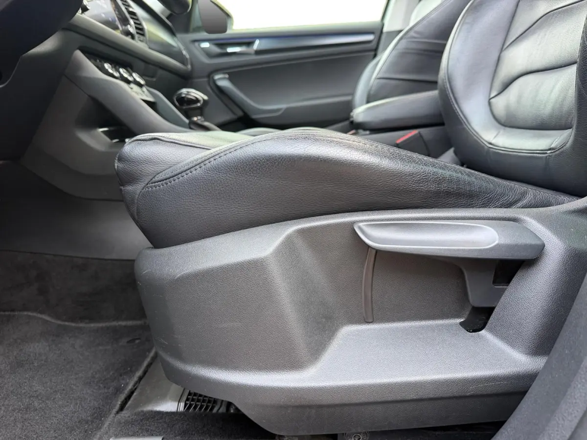 1.5 TSI Business Edition DEALER ONDERHOUDEN | PANORAMADAK | TREKHAAK | ELEKTRISCHE ACHTERKLEP | AUTOMAAT | 12 MAANDEN BOVAG GARANTIE