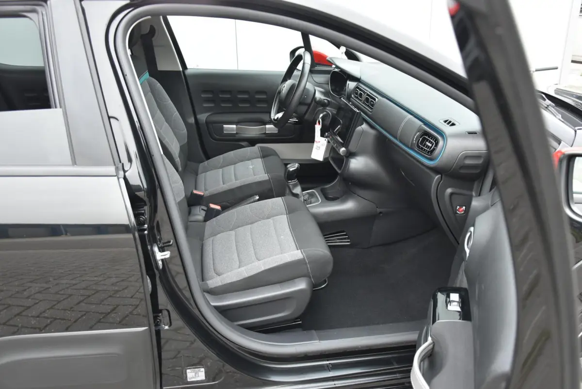 1.2 PureTech Shine Clima Apple Navi Cruise PDC