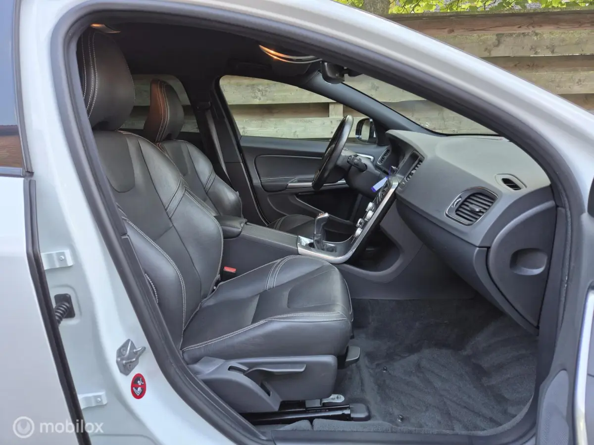 2.0 T3 Polar+ Dynamic NAP Leer Trekhaak