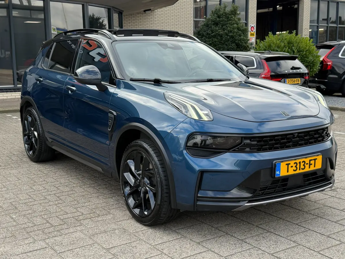 1.5 Trekhaak l Pano l NAVI l Camera l Zwarte Hemel
