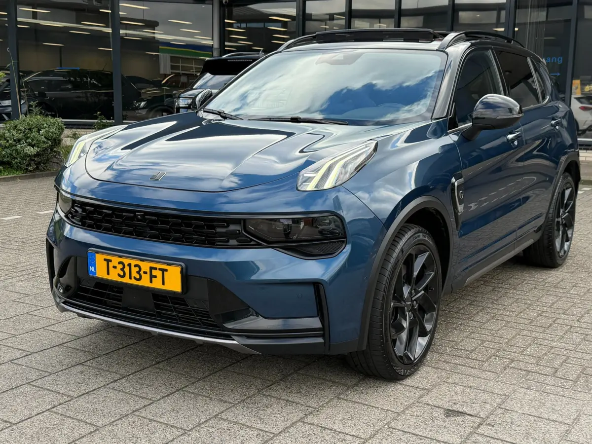 1.5 Trekhaak l Pano l NAVI l Camera l Zwarte Hemel