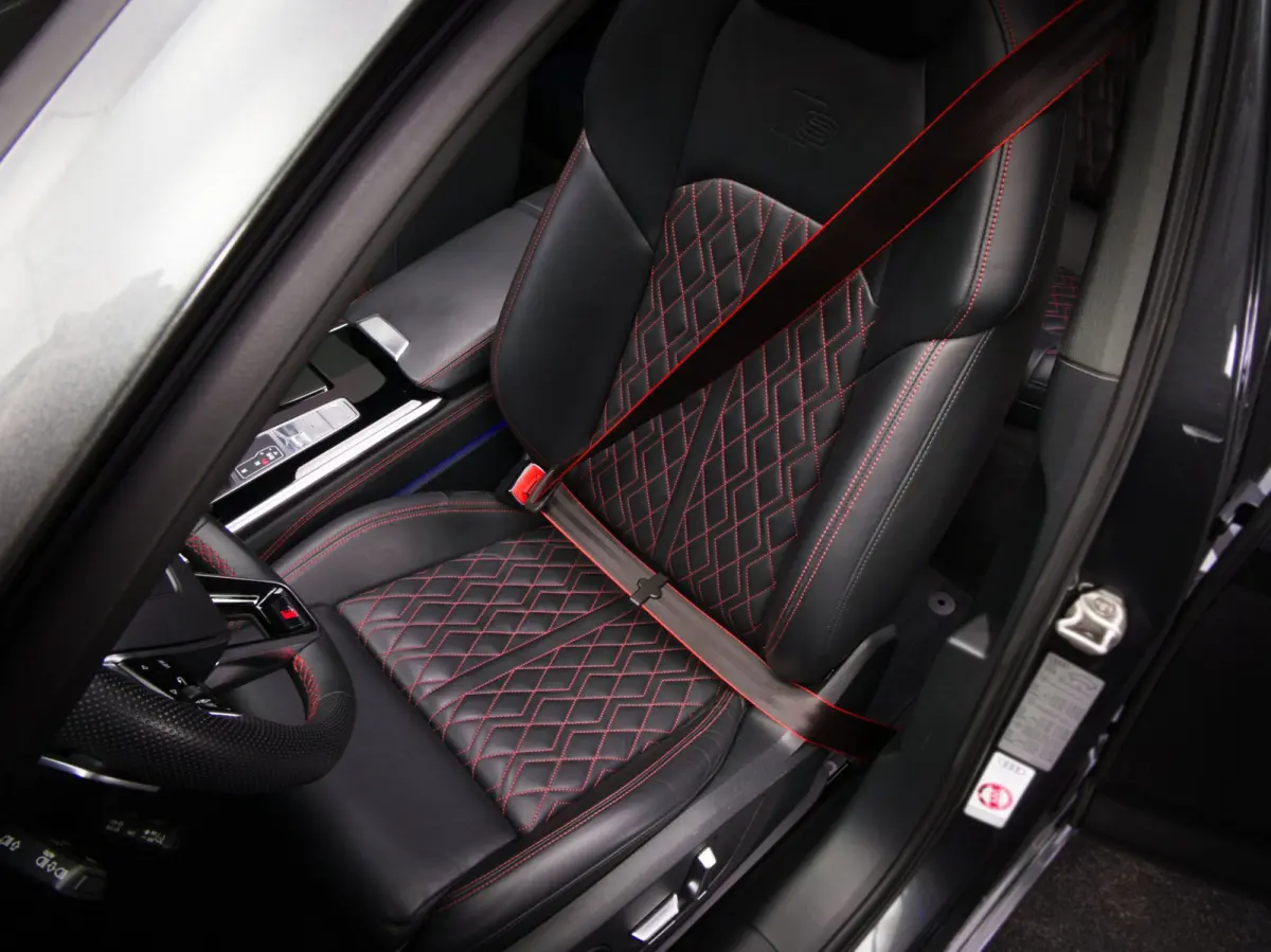 55 TFSI e quattro Competition S-Line Edition (RS-STOELEN, PANO, B&O, SFEERVERLICHTING, HEAD-UP, MAXTON, 360 CAMERA)