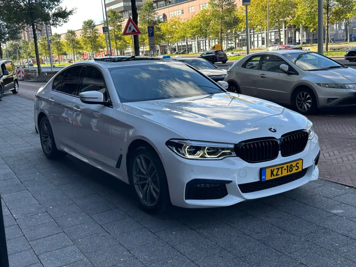 530e iPerformance High Executive M-Sport Schuifdak