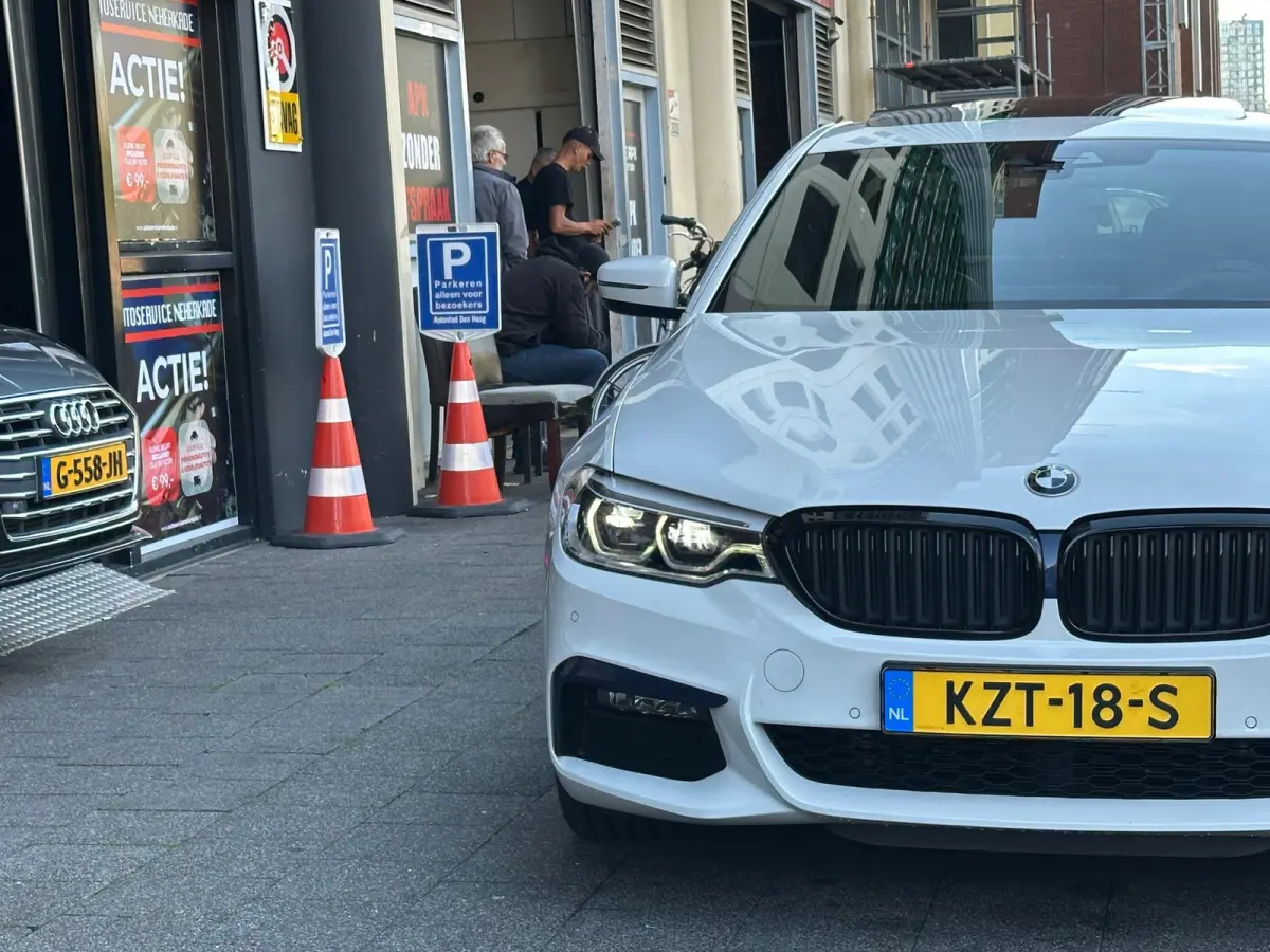 530e iPerformance High Executive M-Sport Schuifdak