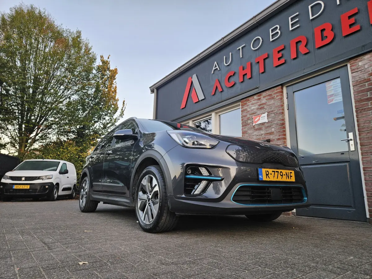 ExecutiveLine 64 kWh SOH 100%! Carplay! Camera! Leer! Nette Auto! Navigatie!