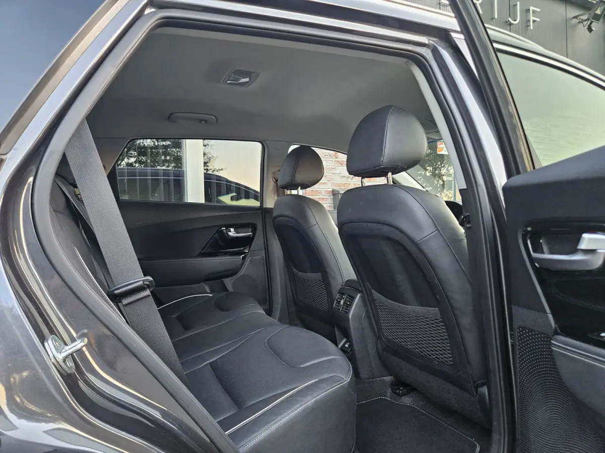 ExecutiveLine 64 kWh SOH 100%! Carplay! Camera! Leer! Nette Auto! Navigatie!