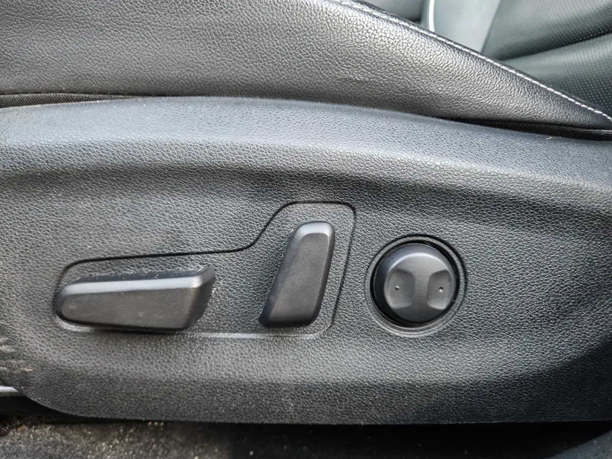 ExecutiveLine 64 kWh SOH 100%! Carplay! Camera! Leer! Nette Auto! Navigatie!