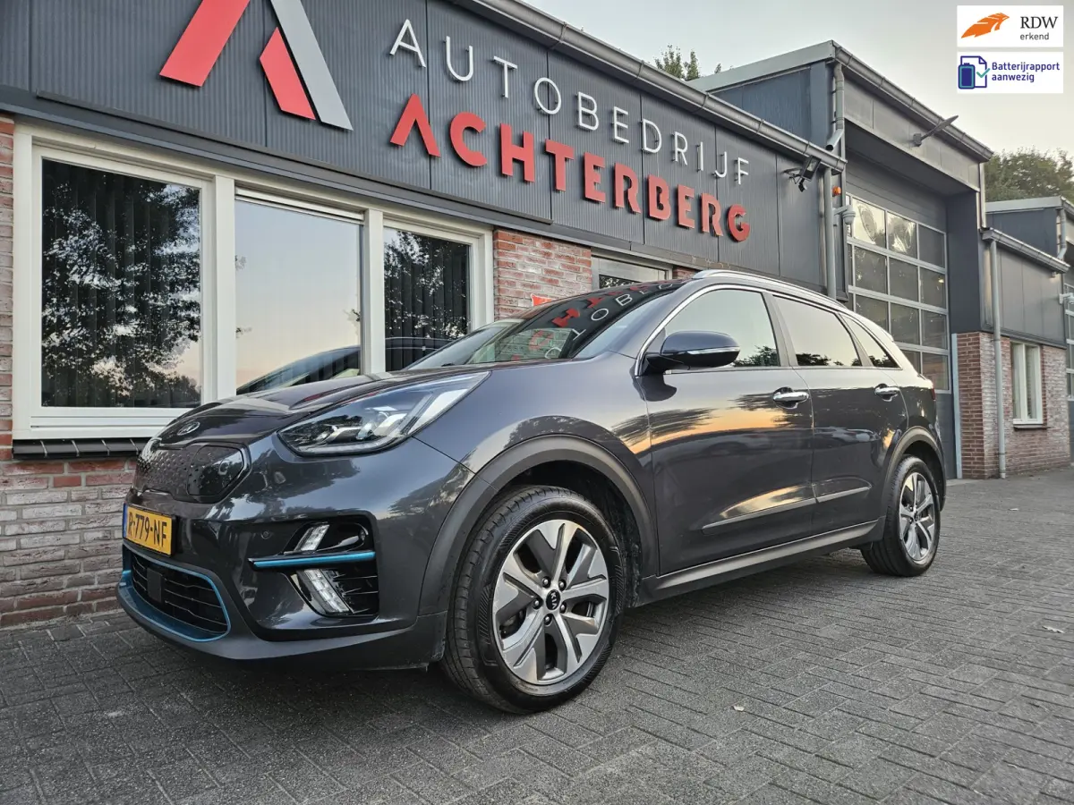 ExecutiveLine 64 kWh SOH 100%! Carplay! Camera! Leer! Nette Auto! Navigatie!