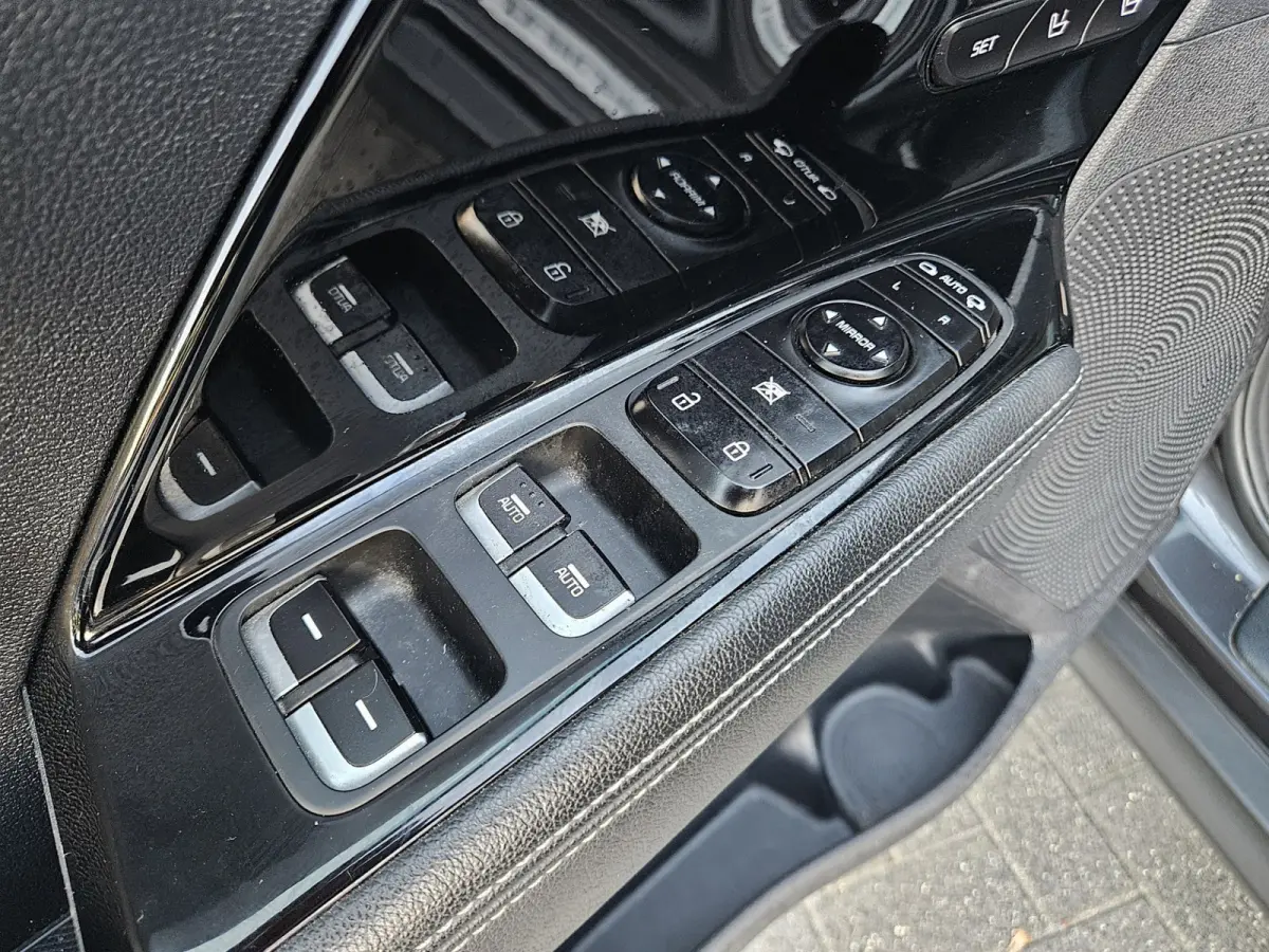 ExecutiveLine 64 kWh SOH 100%! Carplay! Camera! Leer! Nette Auto! Navigatie!