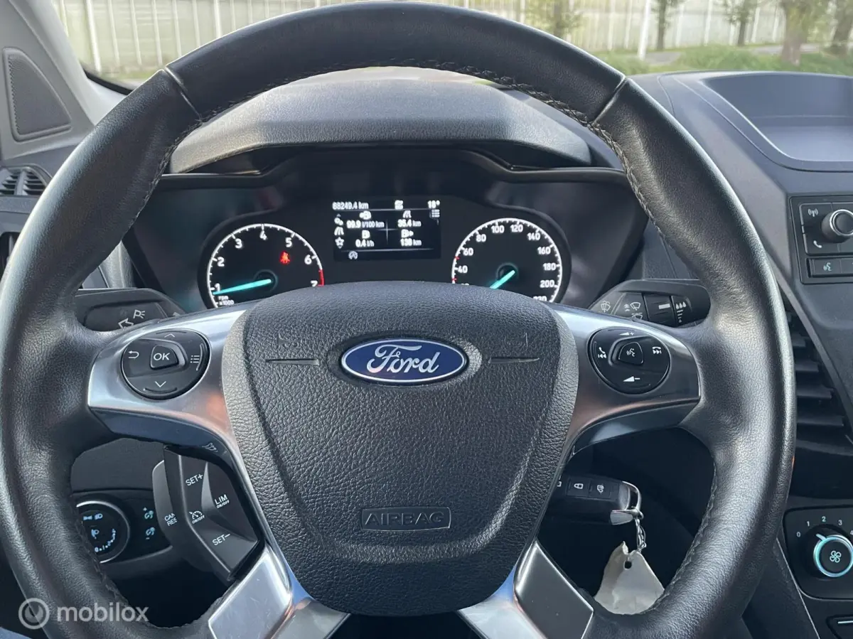 1.0 Ecoboost L2 Ambiente Cruise Cntrl Trekhaak Camera PDC Klima VOLL en Zeer nette auto
