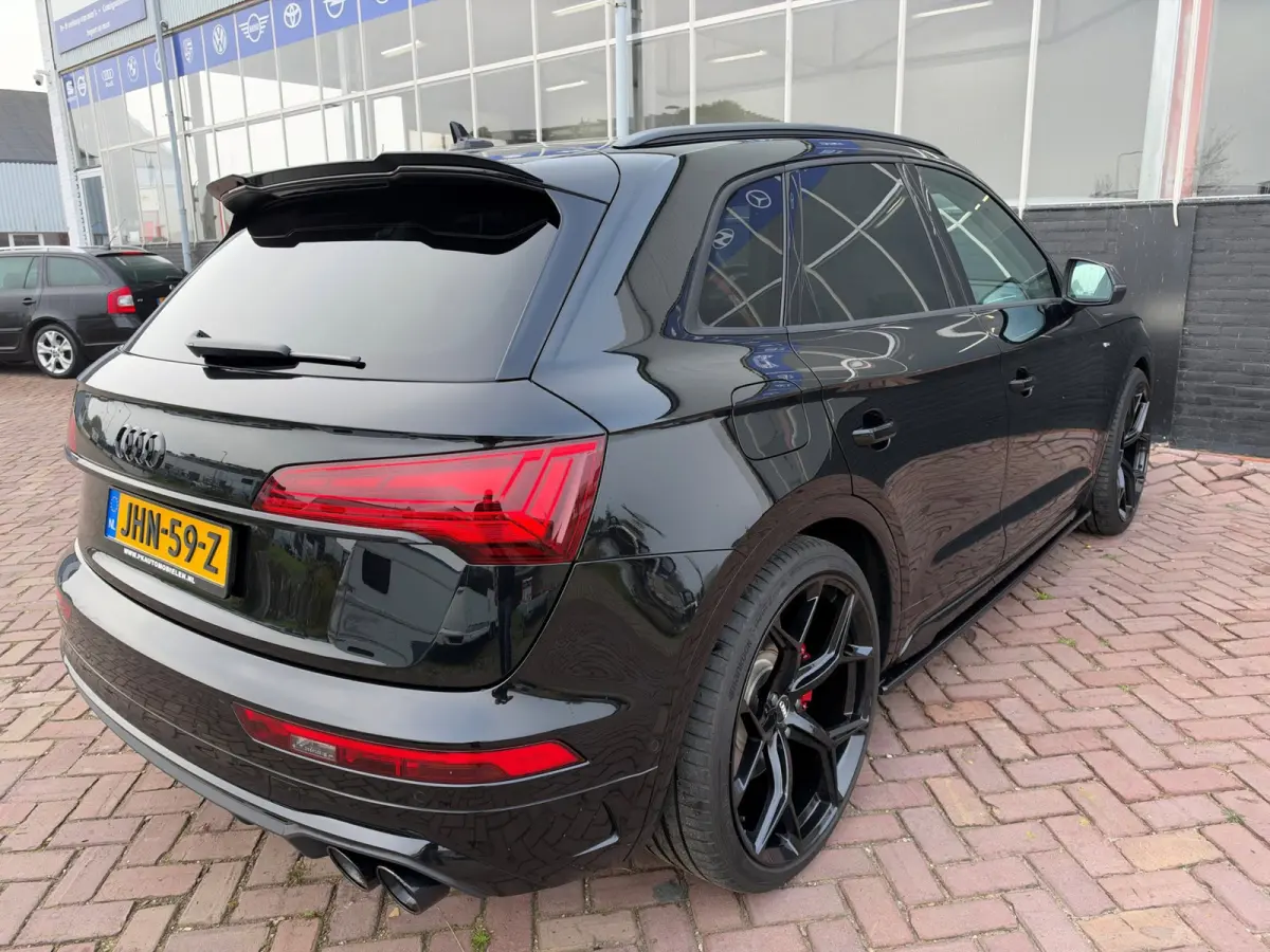 55 TFSI e Quattro Competition **MASSAGE + 360 CAMERA + LUCHTVERING + SQ5 LOOK**