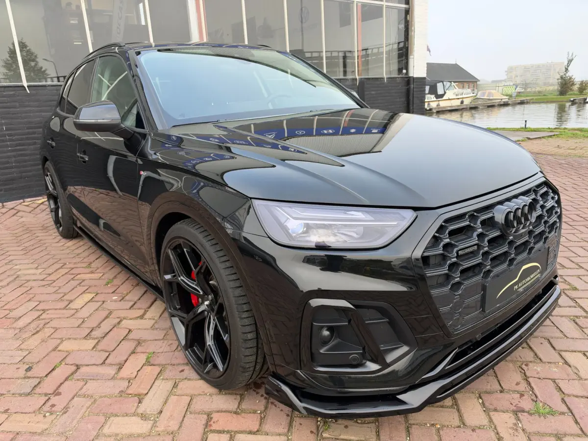 55 TFSI e Quattro Competition **MASSAGE + 360 CAMERA + LUCHTVERING + SQ5 LOOK**