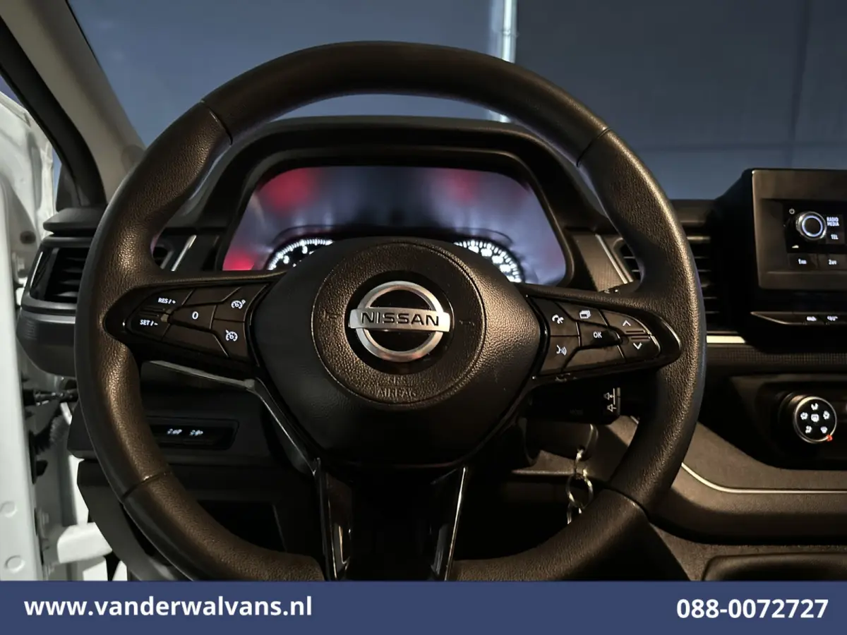 2.0 dCi 131pk L2H1 Euro6 Airco | LED | Cruisecontrol | Parkeersensoren Bijrijdersbank, 2500kg trekvermogen