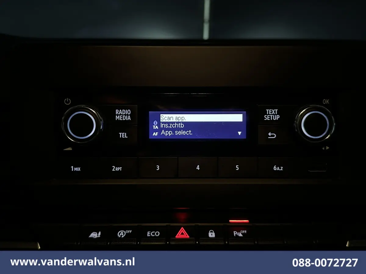2.0 dCi 131pk L2H1 Euro6 Airco | LED | Cruisecontrol | Parkeersensoren Bijrijdersbank, 2500kg trekvermogen