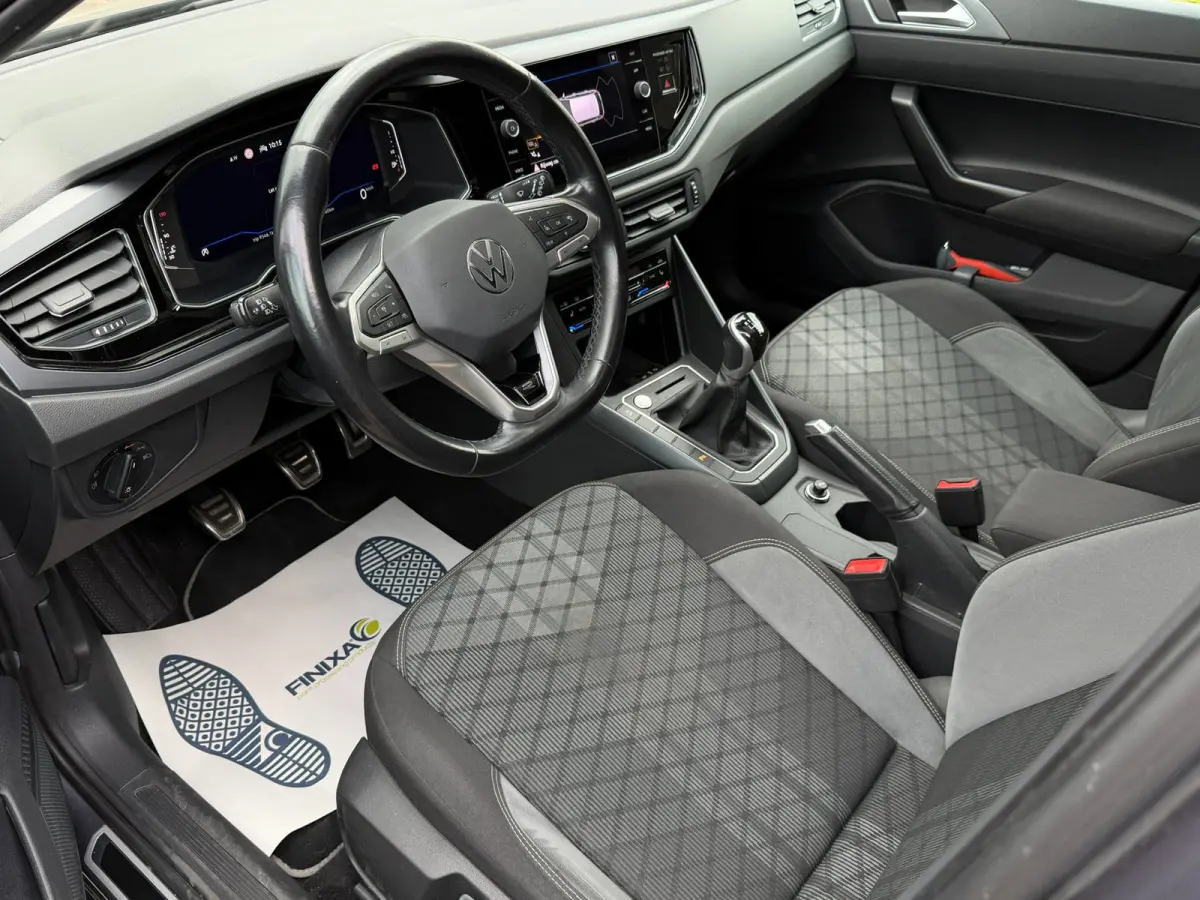1.0 TSI R-Line PANO l ACC l CARPLAY