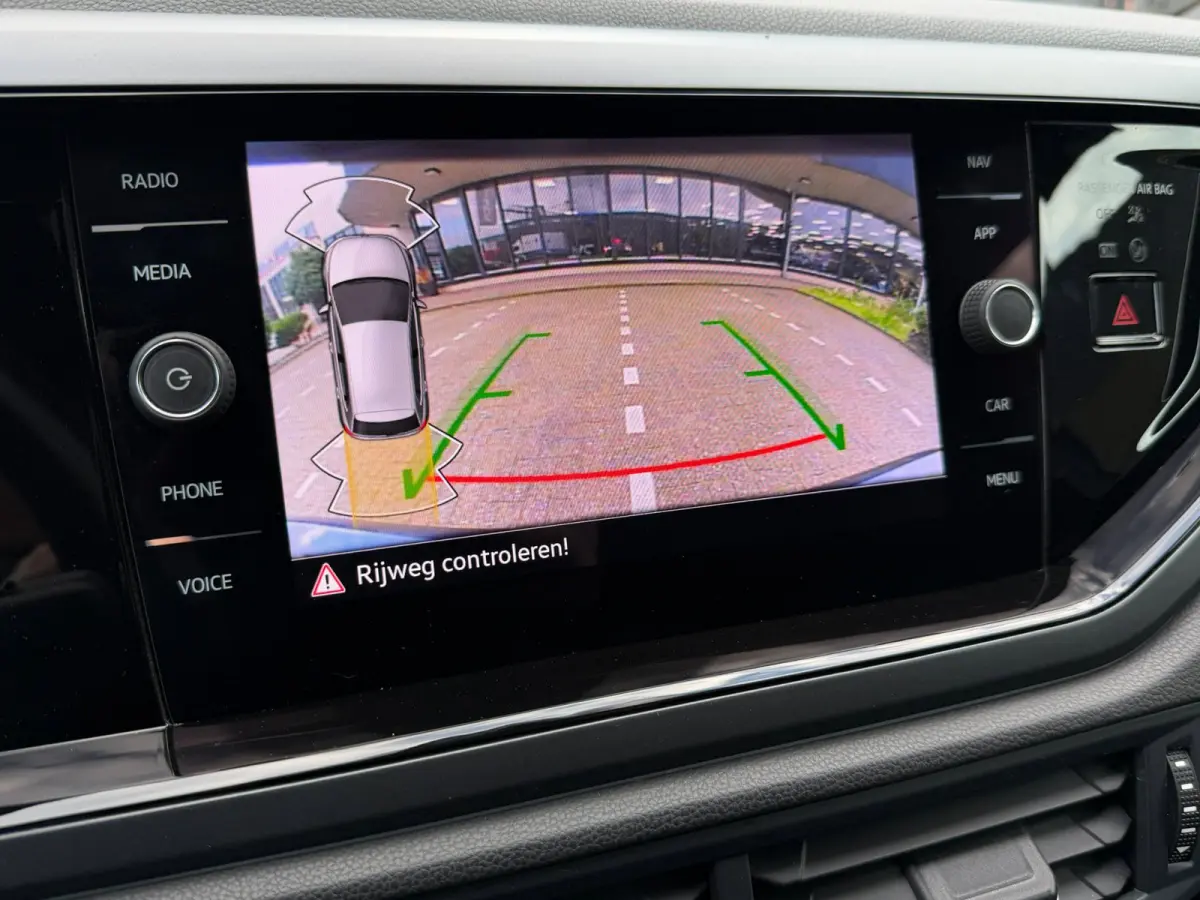 1.0 TSI R-Line PANO l ACC l CARPLAY