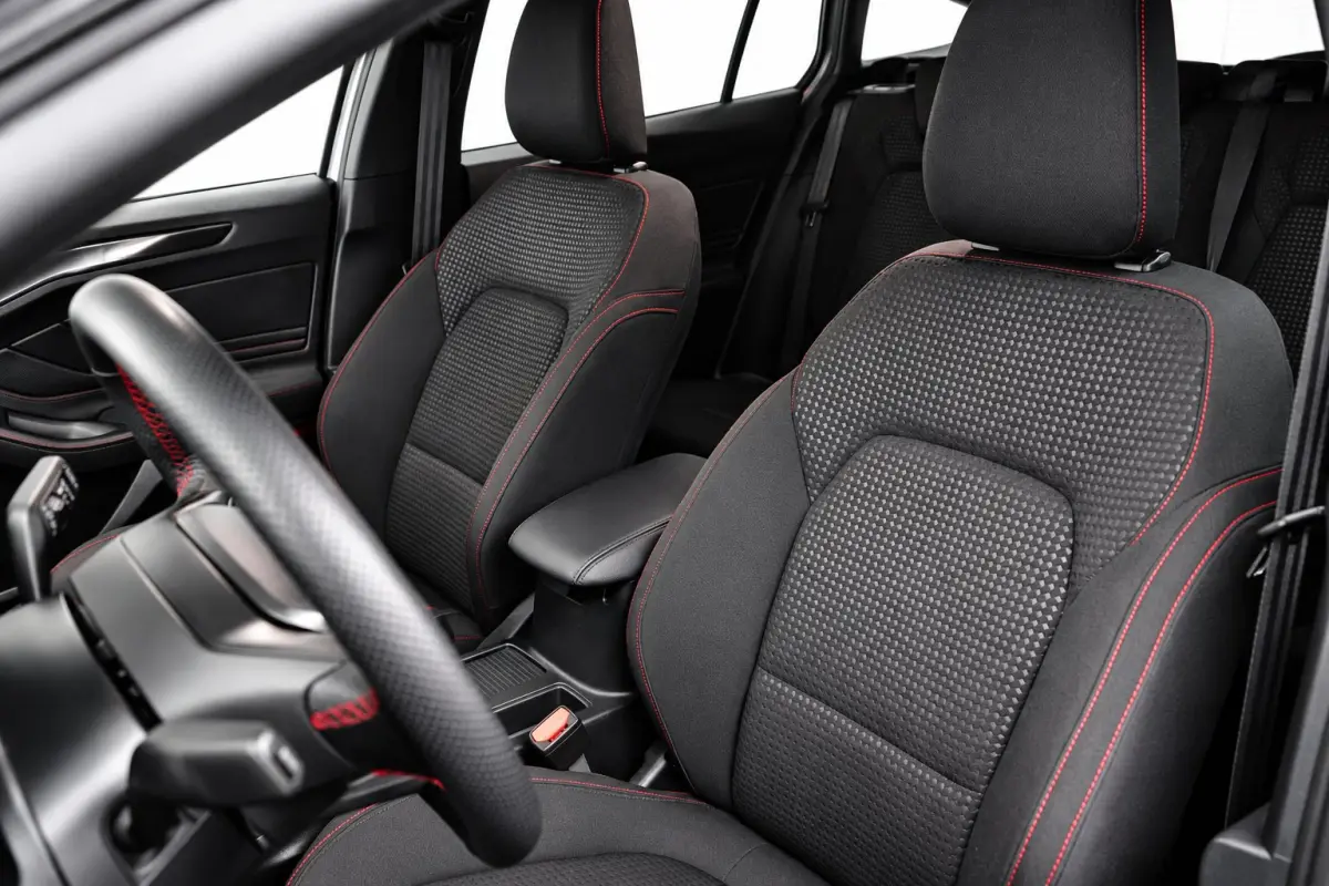 1.0 EcoBoost Hybrid ST Line 125pk | Winter Pack |
