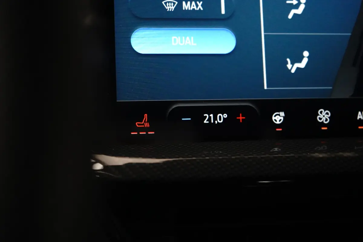 1.0 EcoBoost Hybrid ST Line 125pk | Winter Pack |