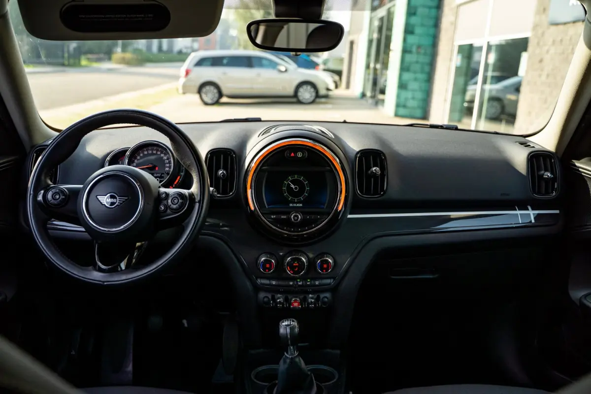 1.5 One Dutch Made Edition | Uniek | Apple Carplay | Cruise | NAVI | CLIMA | LED Ring