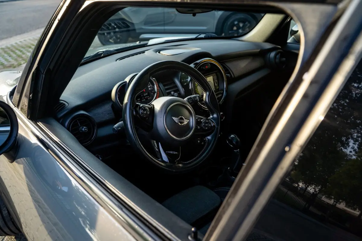 1.5 Cooper Chili Serious Business | PANO | Black Edition | Camera + PDC | LED Ring | Union Jack |