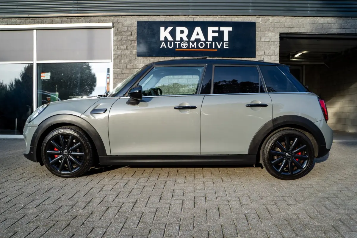 1.5 Cooper Chili Serious Business | PANO | Black Edition | Camera + PDC | LED Ring | Union Jack |