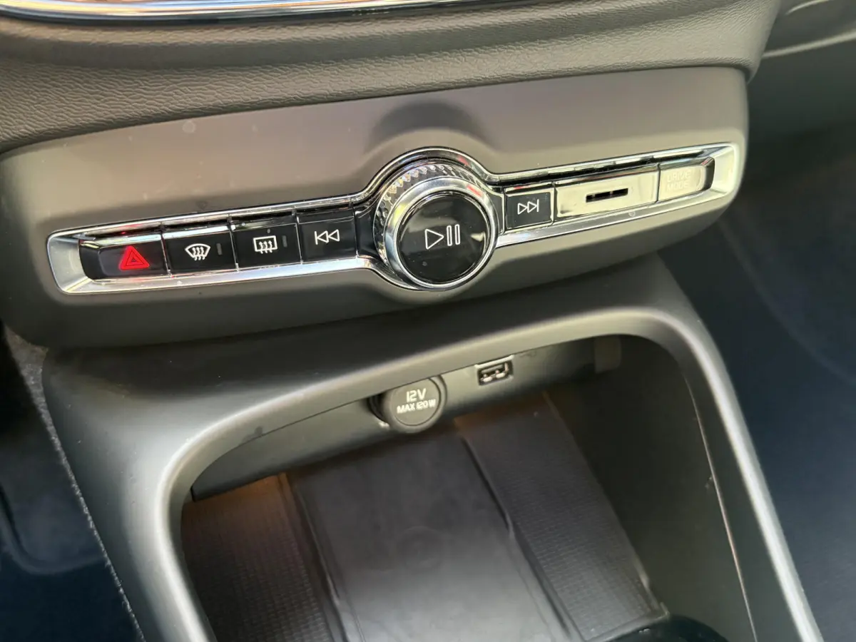 1.5 T4 | SOH 94,07% | Panoramadak | Climate Control | Adapt. Cruise Control | Licht metalen velgen | Stoel + Stuur verwarming