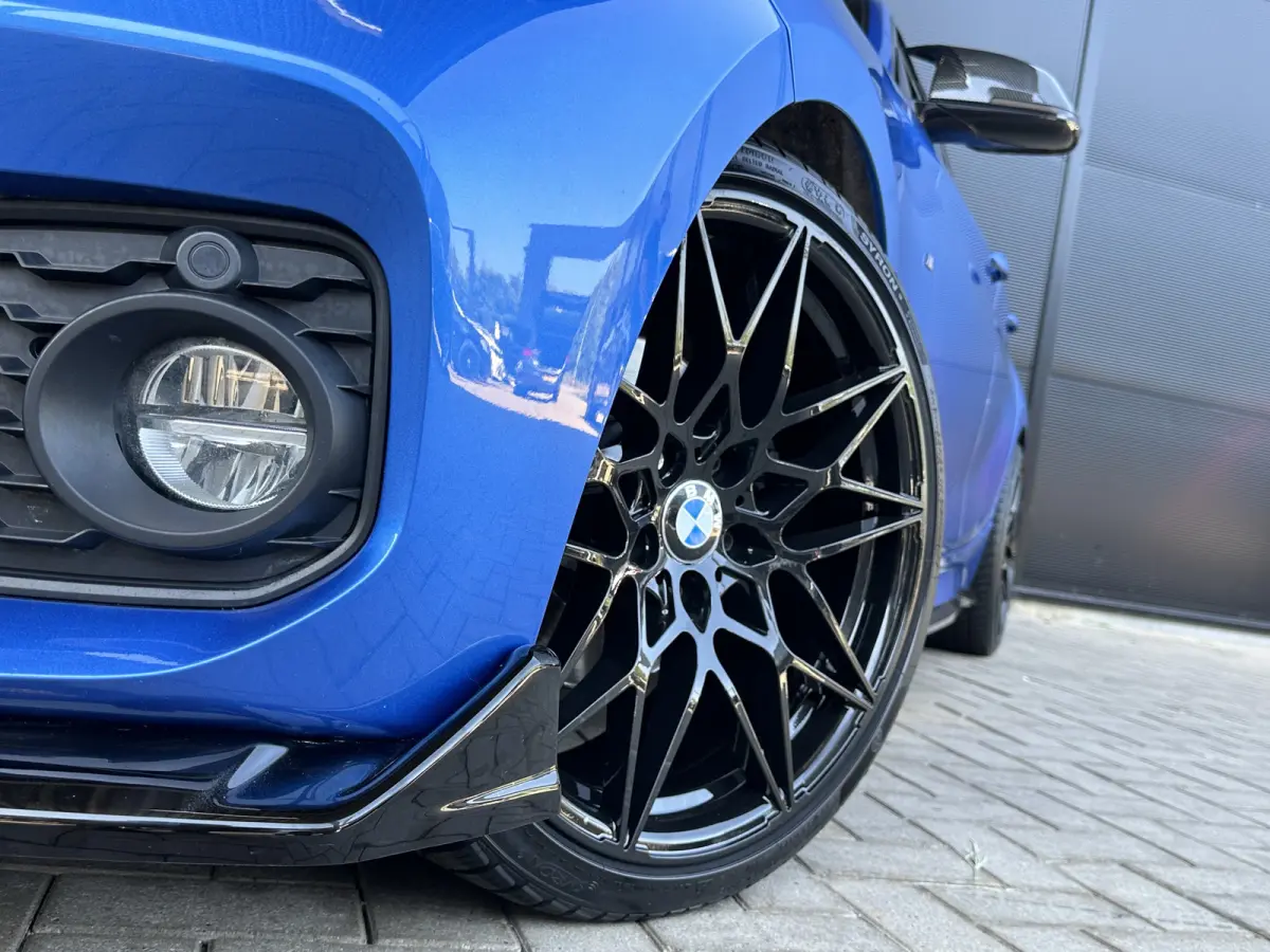 120i LCI | AUT | M-SPORT | Harman Kardon | 5-Deurs | LED | Navi PRO |