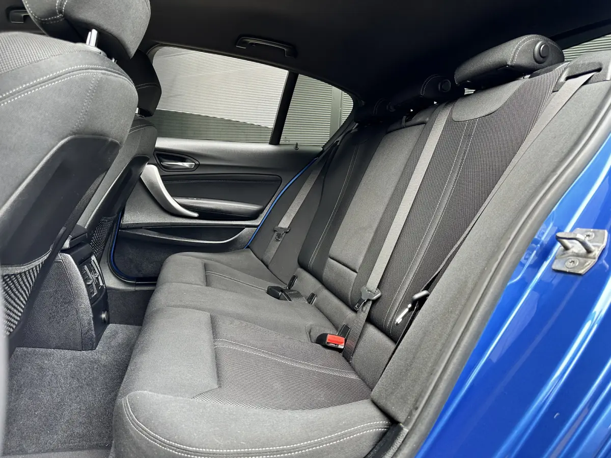 120i LCI | AUT | M-SPORT | Harman Kardon | 5-Deurs | LED | Navi PRO |