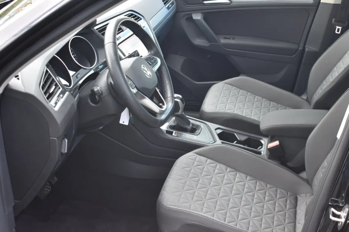 1.5 TSI 150PK DSG-7 Life Business | TREKHAAK | NAVIGATIE | CAMERA | STOEL + STUURVER. | ADAPT. CRUISE
