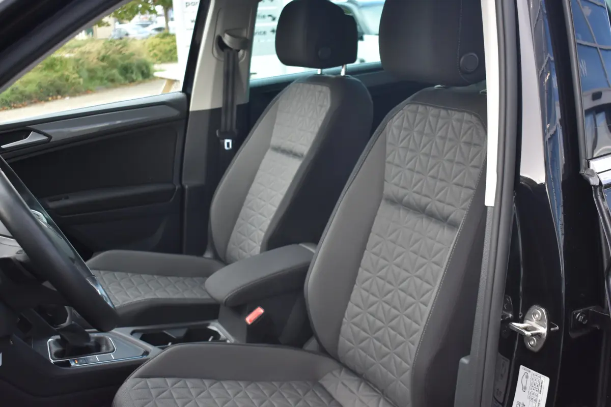 1.5 TSI 150PK DSG-7 Life Business | TREKHAAK | NAVIGATIE | CAMERA | STOEL + STUURVER. | ADAPT. CRUISE
