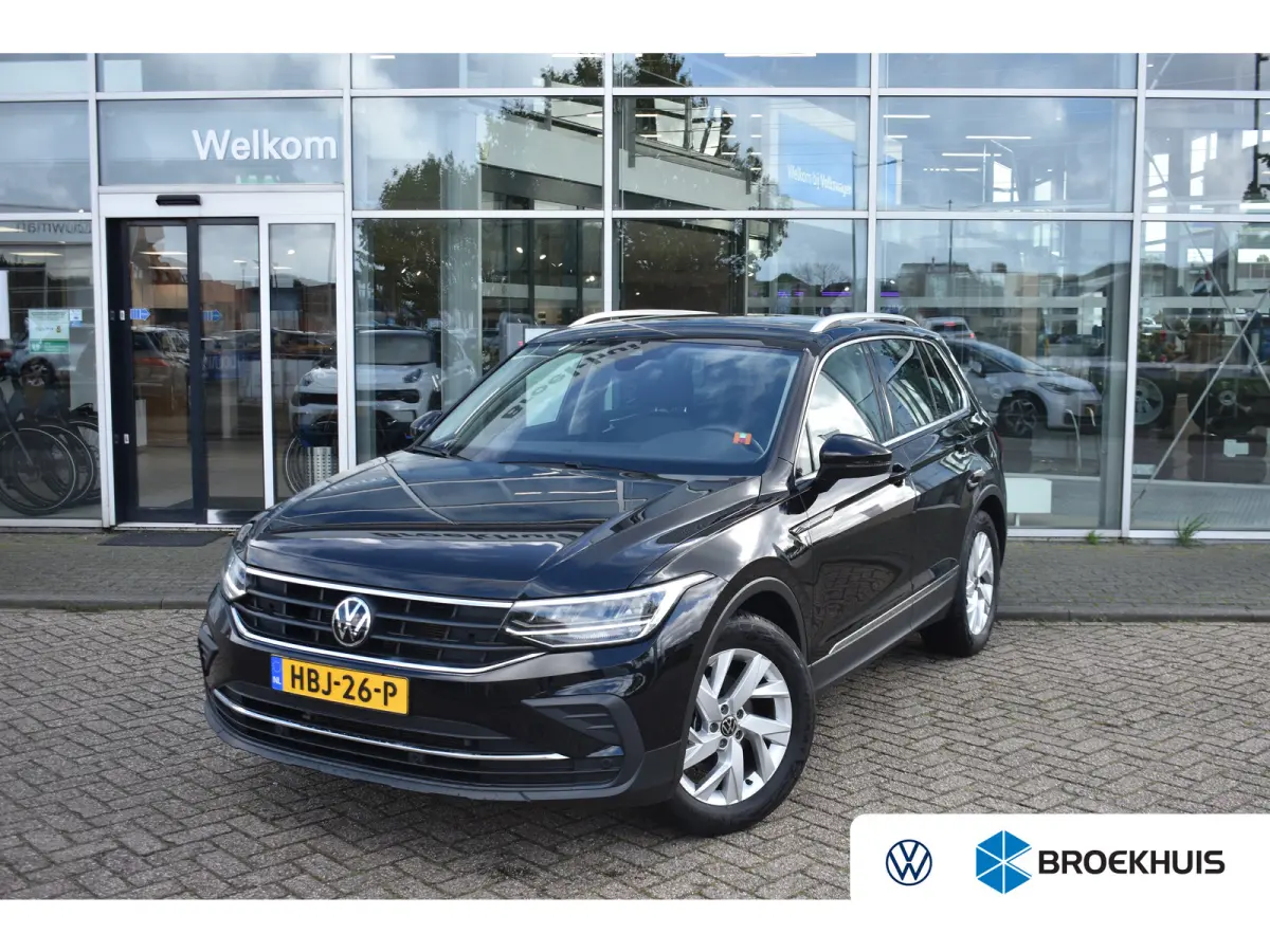 1.5 TSI 150PK DSG-7 Life Business | TREKHAAK | NAVIGATIE | CAMERA | STOEL + STUURVER. | ADAPT. CRUISE