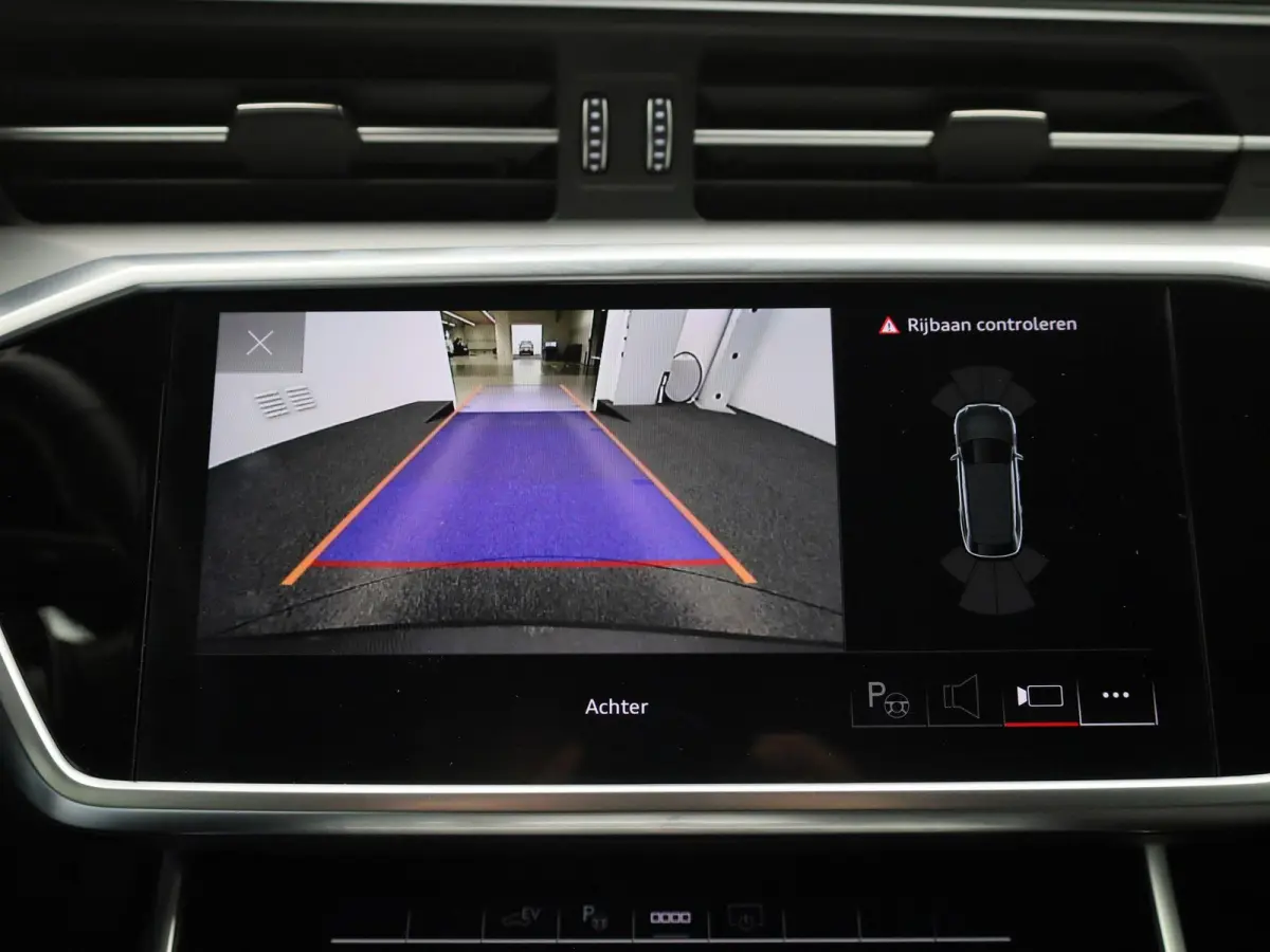 55 TFSI e quattro Competition | S-Line | Apple Carplay / Android Auto | Achteruitrijcamera | Parkeersensoren | Stoelverwarming |
