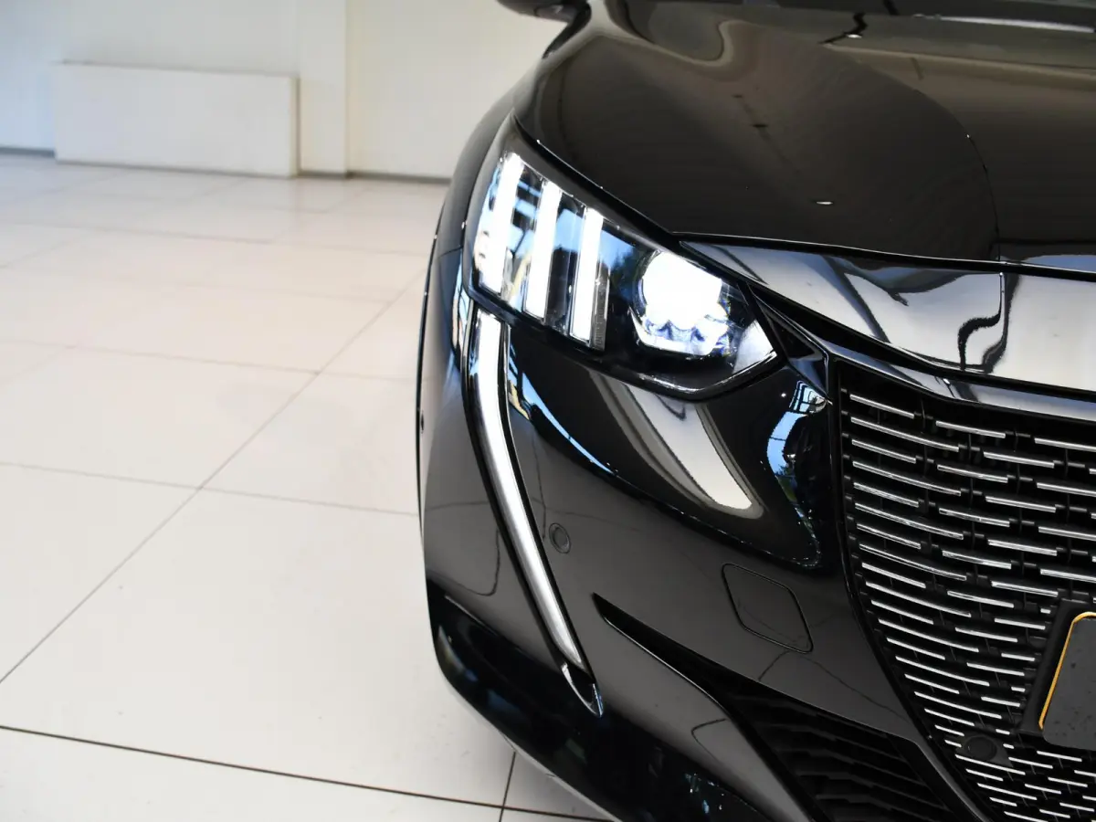 1.2 PureTech GT | Apple Carplay/Android Auto | Camera
