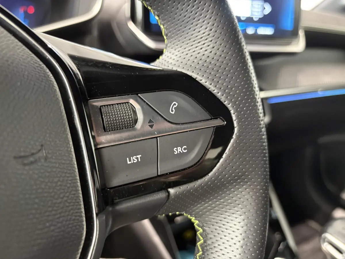 1.2 PureTech GT | Apple Carplay/Android Auto | Camera