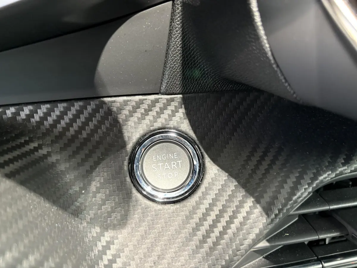 1.2 PureTech GT | Apple Carplay/Android Auto | Camera
