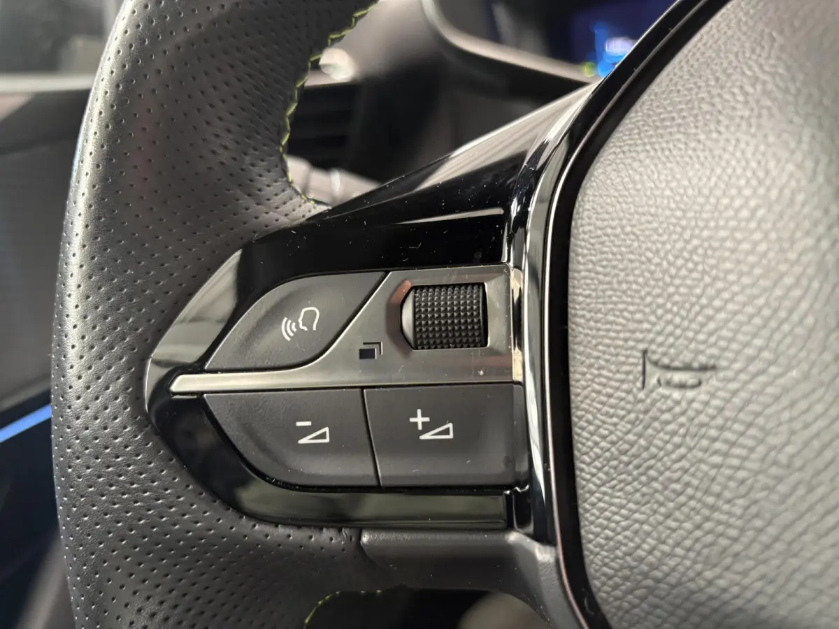1.2 PureTech GT | Apple Carplay/Android Auto | Camera
