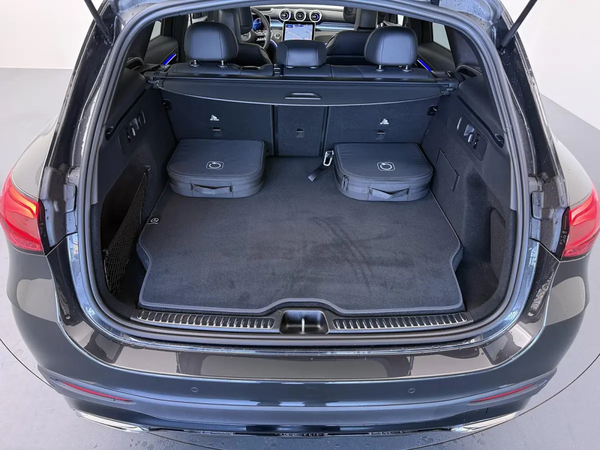 4MATIC Sport Edition | AMG | Panoramaschuifdak | Premium Plus | Night | Head-up | Rijassistentiepakket Plus | Trekhaak | Burmester |