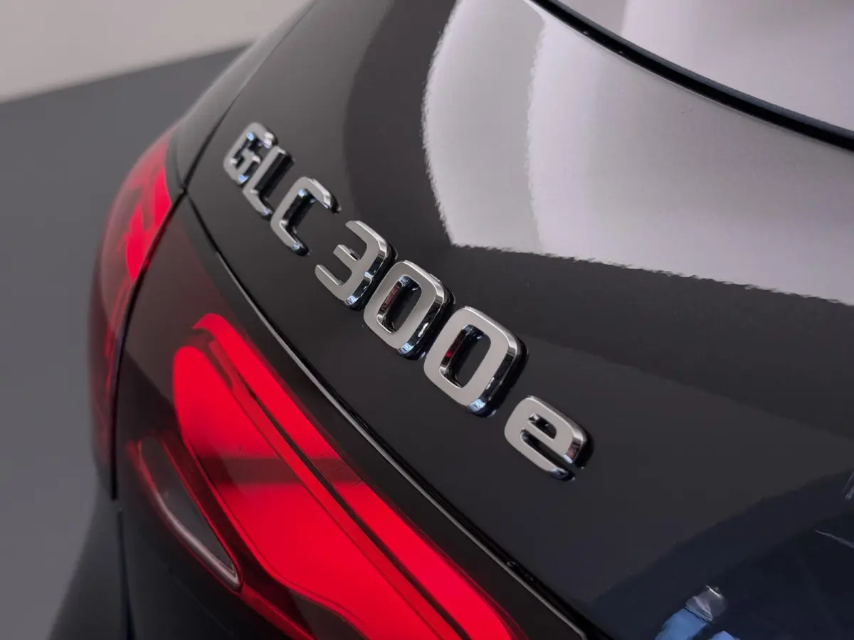 4MATIC Sport Edition | AMG | Panoramaschuifdak | Premium Plus | Night | Head-up | Rijassistentiepakket Plus | Trekhaak | Burmester |