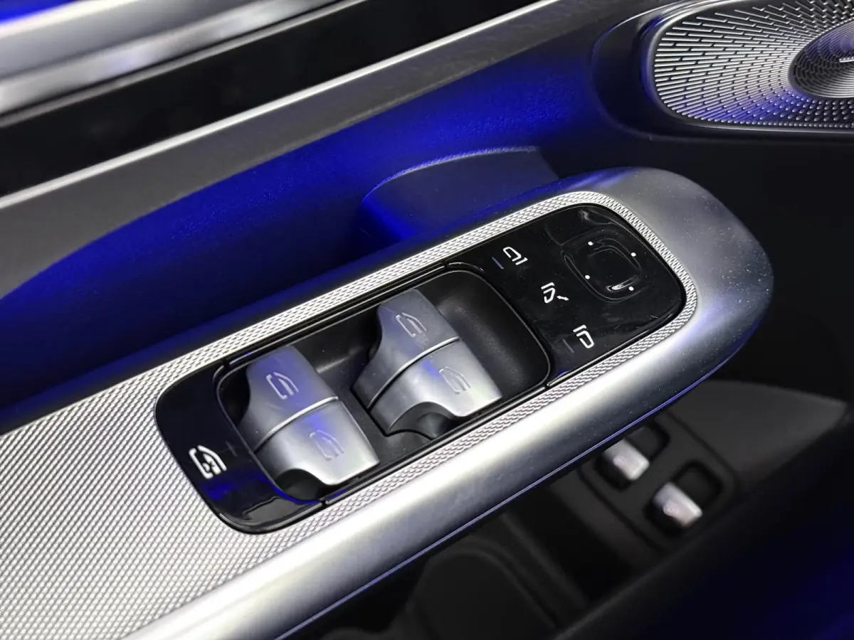 4MATIC Sport Edition | AMG | Panoramaschuifdak | Premium Plus | Night | Head-up | Rijassistentiepakket Plus | Trekhaak | Burmester |