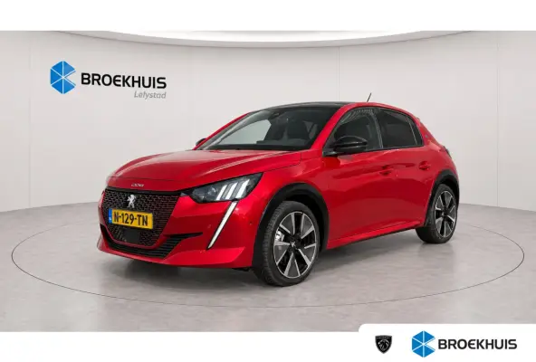 EV 136PK GT PACK AUTOMAAT / SOH 93% / NAVI / LEDER / CLIMA / PDC / 17" LMV / CAMERA / ALCANTARA / PANO. DAK / KEYLESS / I-COCKPIT / FULL-LED / 1E EIGENAAR !!