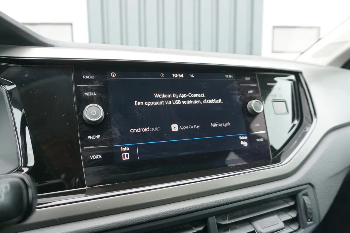 1.0 TSI Highline DSG | STOELVERW. | PDC V+A | CLIMA | CARPLAY |