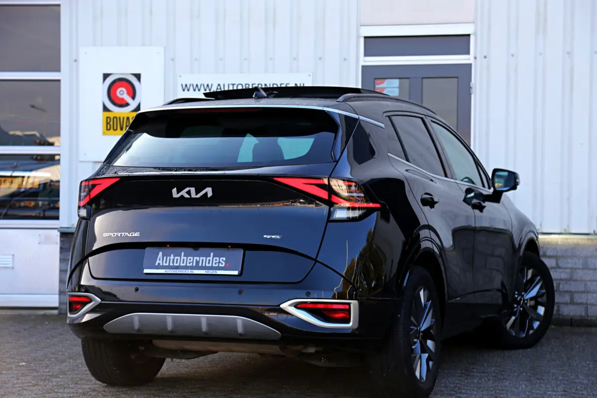 1.6 T-GDi Hybrid GT-Line*Perfect Kia Onderh.*Fabrieksgar.t/m02-2031!*Pano/ACC met stuurhulp/Leder/Stoelverw.V+A/Stuurverw./Stoelkoeling/360Camera/Apple Carplay-Android/Dodehoek/Parkeersens.V