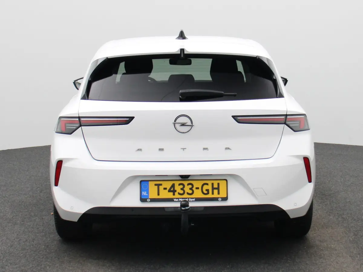 1.2 Business Edition | Apple Carplay / Android Auto | Lichtmetalen Velgen | Privacy Glass | Trekhaak Afneembaar |