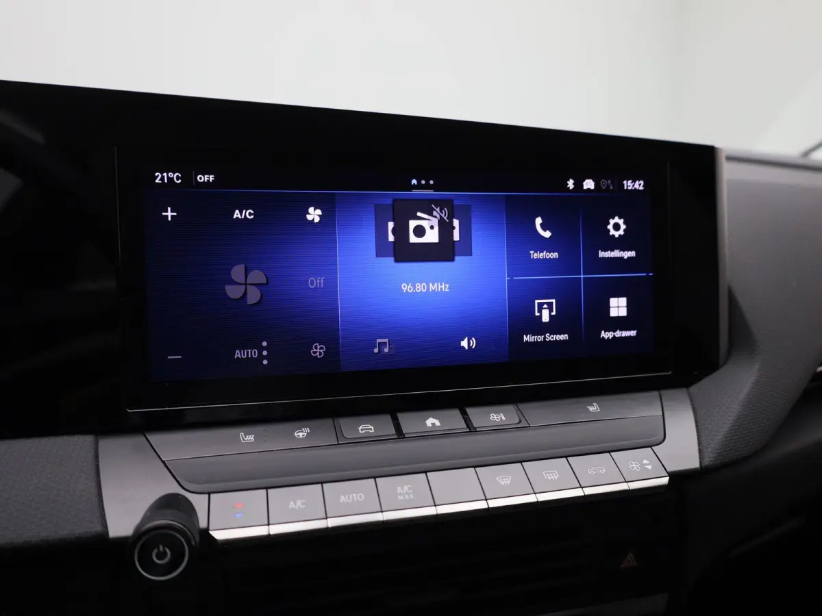 1.2 Business Edition | Apple Carplay / Android Auto | Lichtmetalen Velgen | Privacy Glass | Trekhaak Afneembaar |