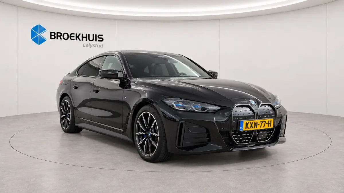 M50 84KWH 544PK HIGH EXECUTIVE M-SPORT SOH 92,96% / NAVI / LEDER / LASER-LED / CLIMA / PDC / 19" LMV / 360 CAMERA / APPLE CARPLAY / MEMORY SEATS / ELEKTR. TREKHAAK / KEYLESS / ADAP.T CRUISEC
