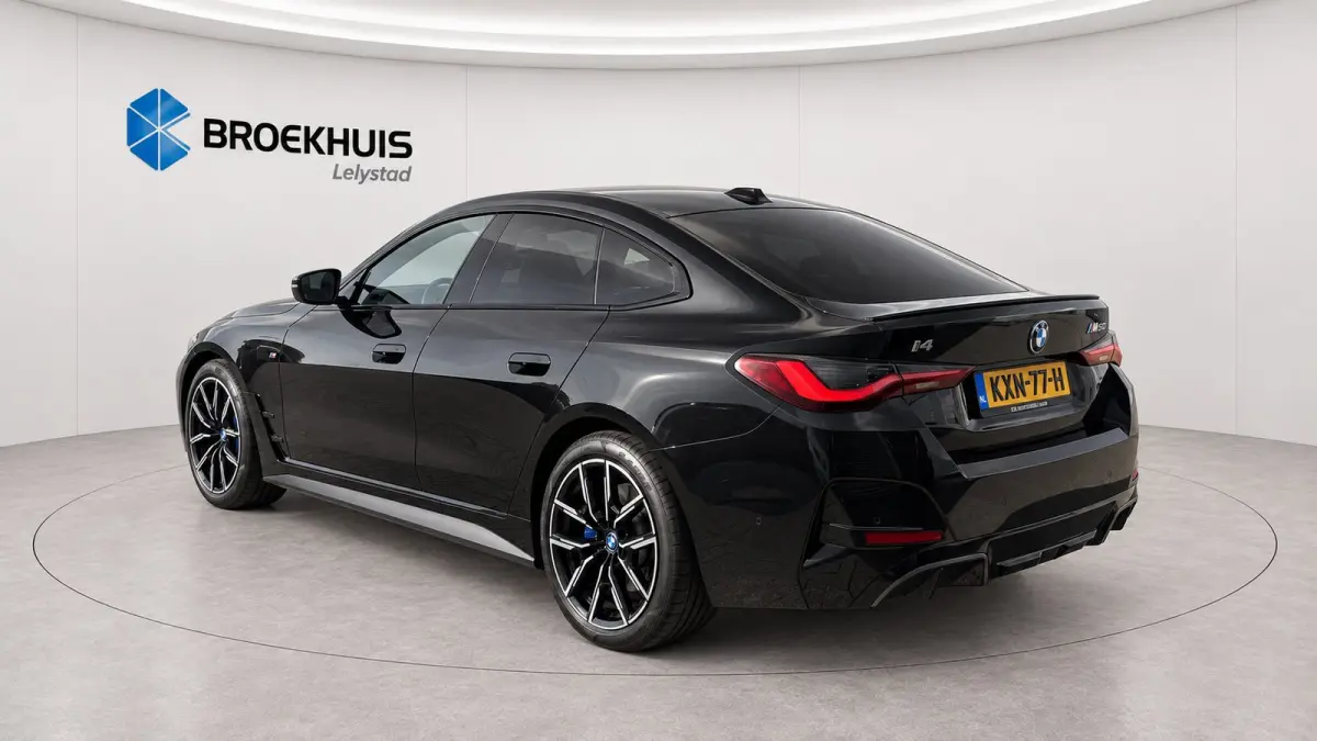 M50 84KWH 544PK HIGH EXECUTIVE M-SPORT SOH 92,96% / NAVI / LEDER / LASER-LED / CLIMA / PDC / 19" LMV / 360 CAMERA / APPLE CARPLAY / MEMORY SEATS / ELEKTR. TREKHAAK / KEYLESS / ADAP.T CRUISEC